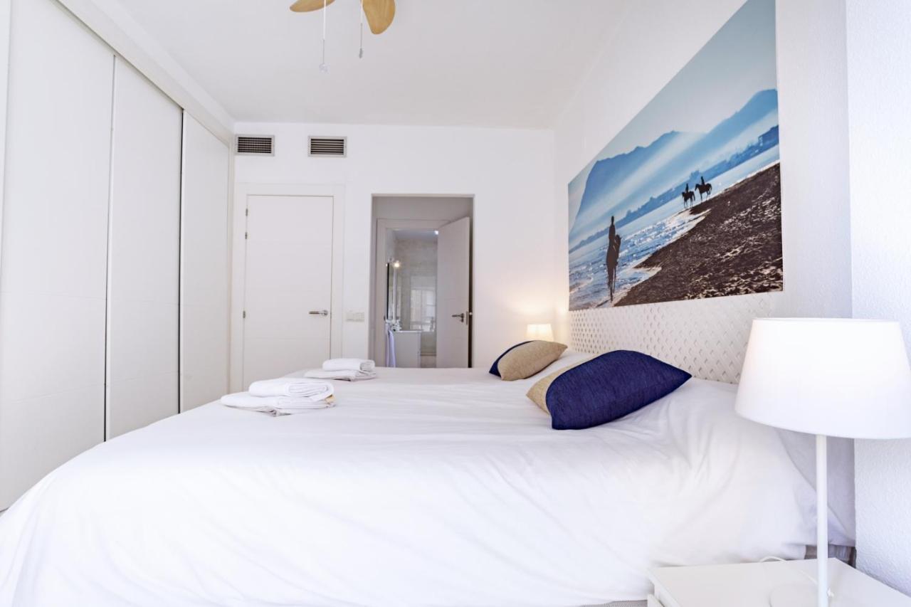 Rentcostadelsol Malagueta Arenal マラガ エクステリア 写真